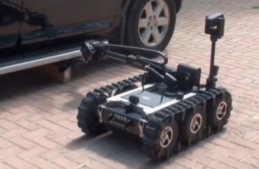 Il robot automatico di EOD dell'attrezzatura di smaltimento di bombe di movimento prende a colore le immagini infrarosse